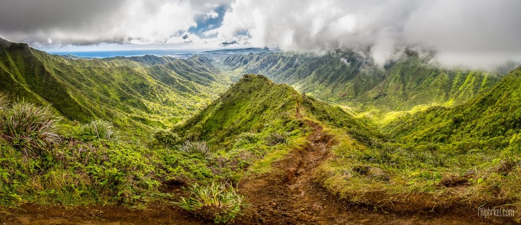Moanalua Valley Trail, Oahu, Hawaii